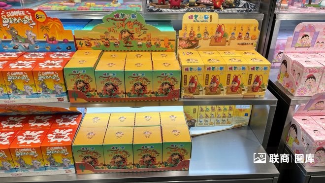 联商巡店：名创优品潮玩品牌TOPTOY全球首店长啥样？