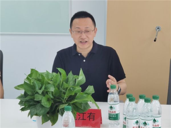 杭州市江山商会走访小码王总部及未来科技城校区，共话未来教育新篇章 - 