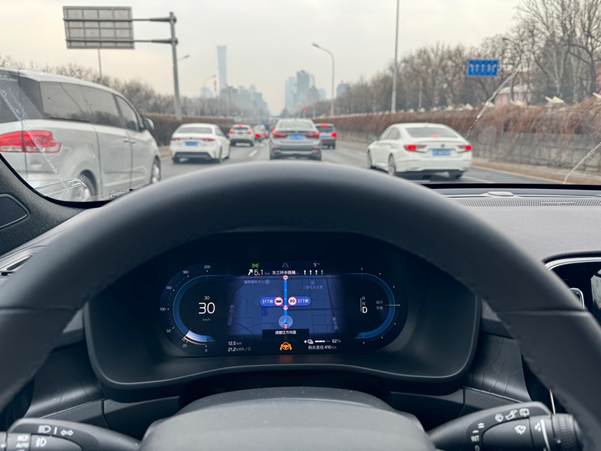 后驱+640km续航 试驾2024款沃尔沃XC40纯电版