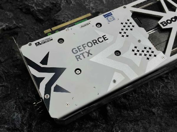 性能真的“Ti”不一样！影驰 GeForce RTX 4070 Ti SUPER 星曜 OC评测！ - 