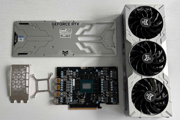 性能超凡入圣，影驰 GeForce RTX 4080 SUPER 金属大师评测 - 